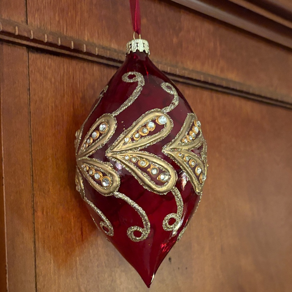 Holiday Glass Teardrop Ornament in Red with Gold Accents